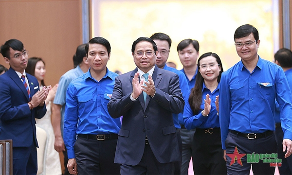 Thủ tướng Chính phủ Phạm Minh Chính đối thoại với thanh niên Việt Nam